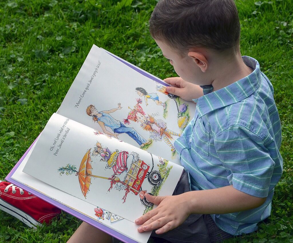 czytanie dziecku, od kiedy czytać dziecku